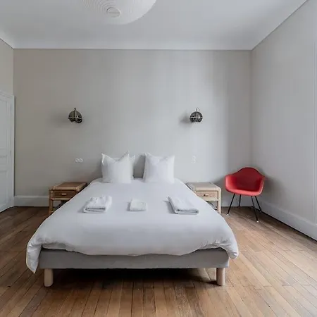 La Maison Rouge - Maison Familiale & Proche Centre 비시