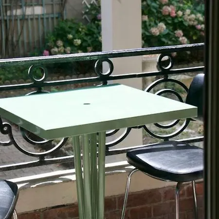 빌라 La Maison Rouge - Maison Familiale & Proche Centre