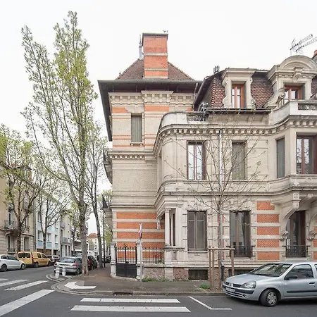 La Maison Rouge - Maison Familiale & Proche Centre 빌라 비시