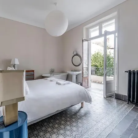 La Maison Rouge - Maison Familiale & Proche Centre 빌라 *