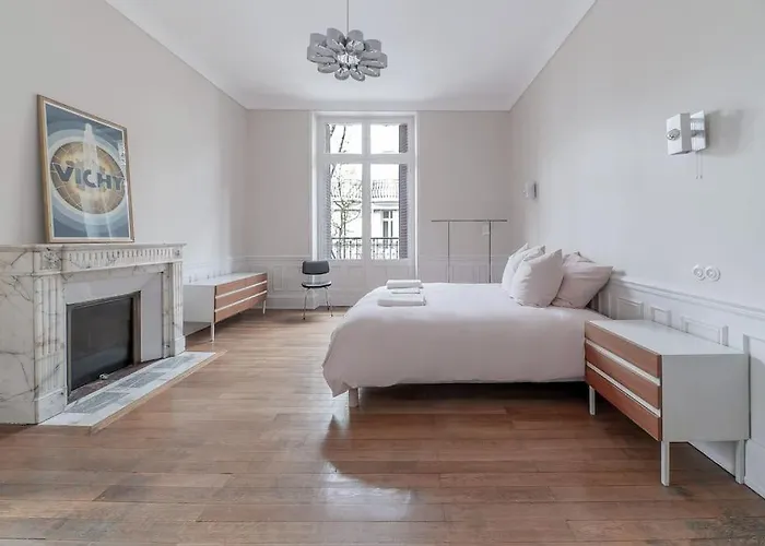 La Maison Rouge - Maison Familiale & Proche Centre